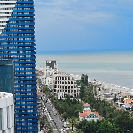 Sea Breeze In Batumi Apartment ภายนอก รูปภาพ