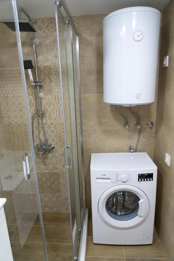 Sea Breeze In Batumi Apartment ภายนอก รูปภาพ